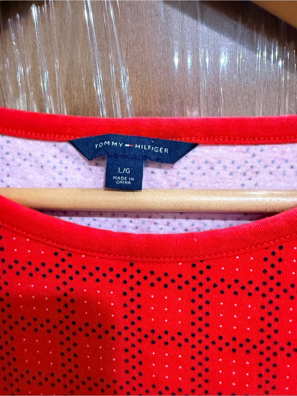 Tommy Hilfiger Red Crewneck Knit Top with Dot Pattern - Picture 2 of 6